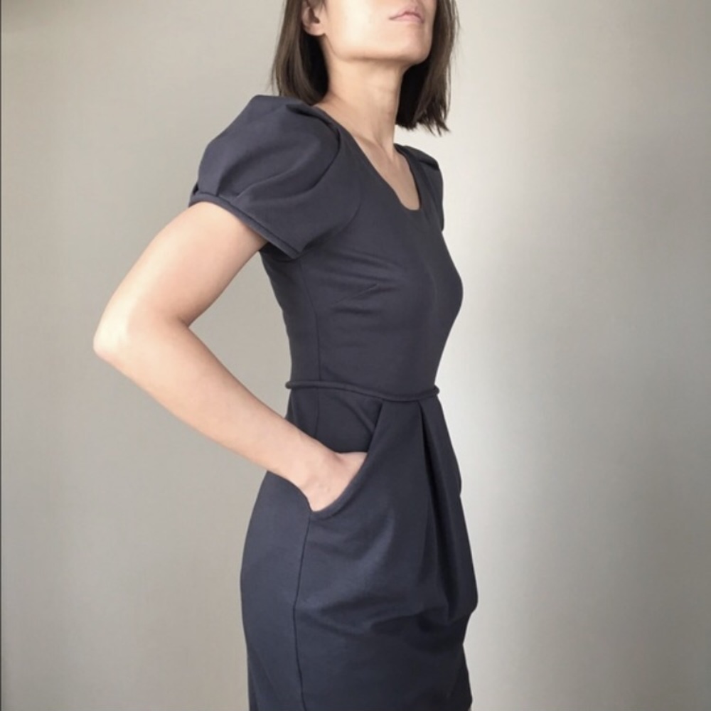 BCBG chic cocktail dress with hidden side pocket - Picture 2 of 4